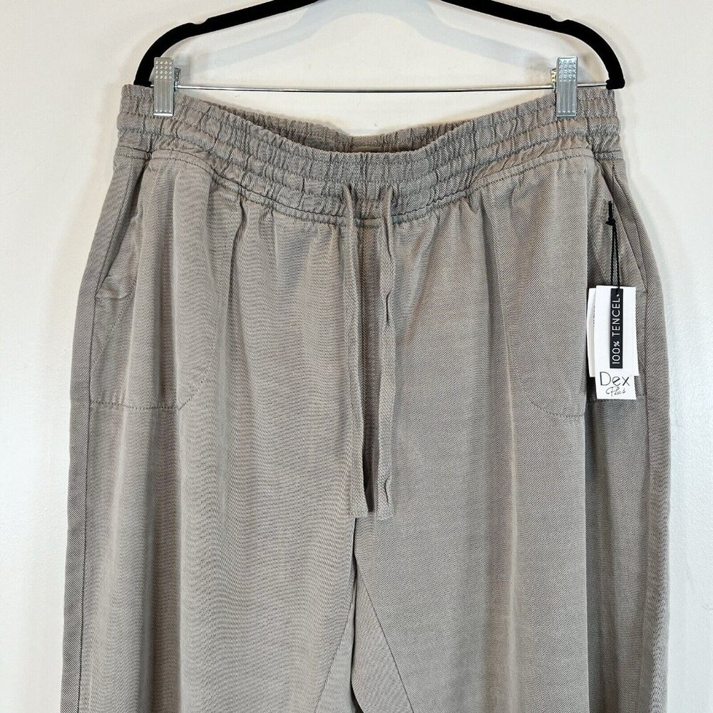 Dex Plus Women's NWT Super Light Sage Wash Elastic Waist Raw Edge Pants 1X